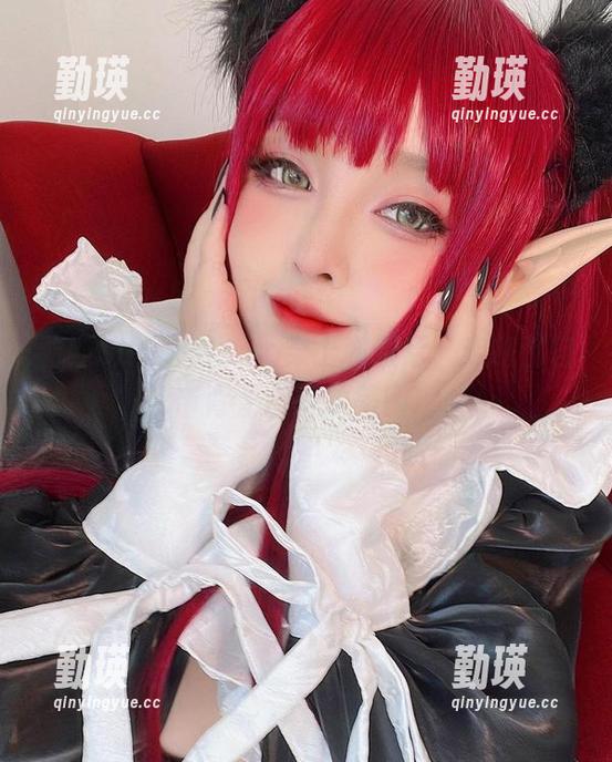 看！Sayo Momo穿上和服后，走路都自带背景音乐的美图！